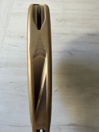 Pala Bullpadel Vertex 04 W
