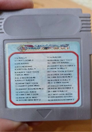 Consola Game Boy Color Morada y juego