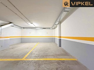 Garaje en venta en Ensanche en Coruña (A)
