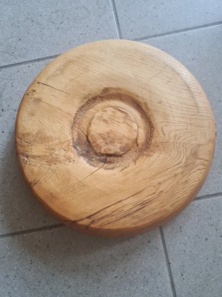 Centrotavola svuotatasche in legno grezzo