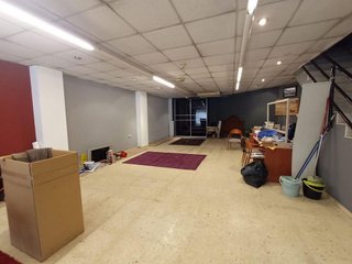 Edificio en venta en La Torre en Valencia