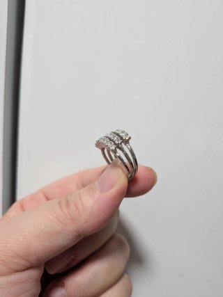 Anillo de Plata con Circonitas
