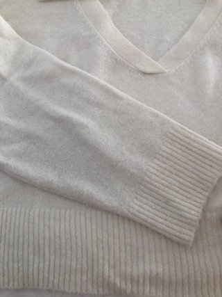 Jersey Bershka beige talla s