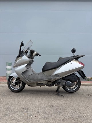 Aprilia Atlantic 125 2006 revisada
