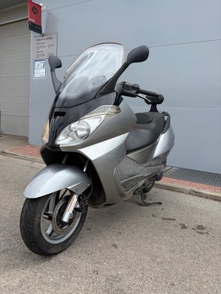 Aprilia Atlantic 125 2006 revisada