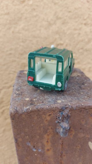 Nacoral Land Rover Verde Esc.1/43.