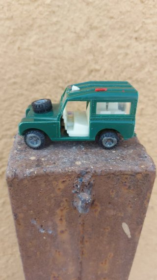 Nacoral Land Rover Verde Esc.1/43.
