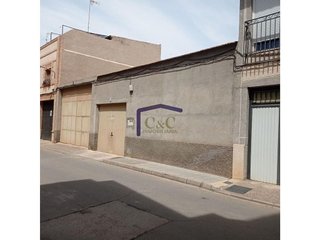 Garaje en venta en Manzanares