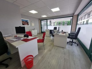 Local comercial en venta en Rincón de Loix en Benidorm