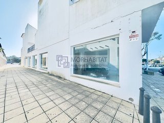 Local comercial en venta en Punta Umbría