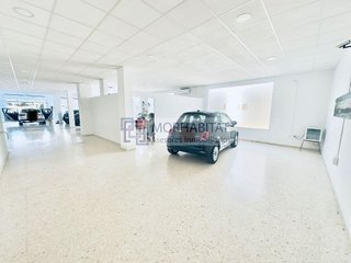 Local comercial en venta en Punta Umbría