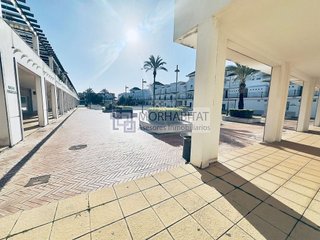 Local comercial en venta en Punta Umbría