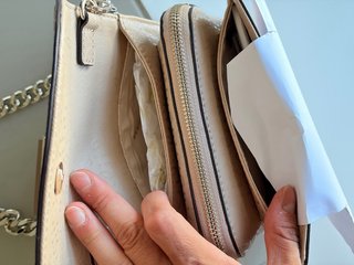 Bolso Guess Beige Cadena