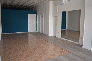 Local comercial en alquiler en Coín