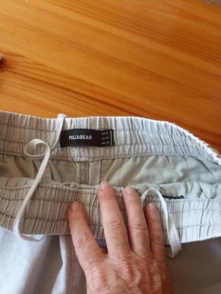 Bermudas hombre beige y gris