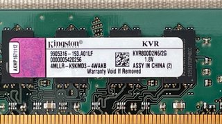 Módulos varios de memoria para PC desktop