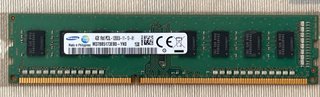 Módulos varios de memoria para PC desktop
