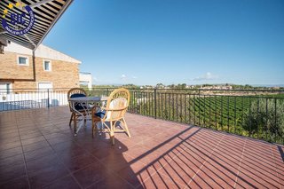 Chalet en venta en Monserrat