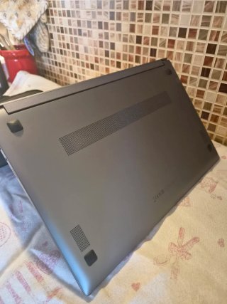 Samsung Galaxy Book 4 i3 8GB 256GB + Borsa