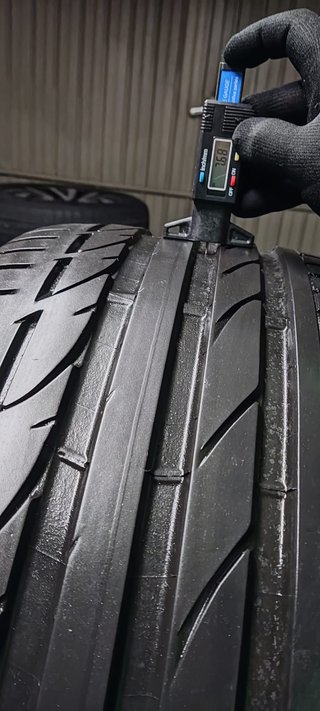 2 Neumáticos Bridgestone Potenza 255/35/19 96Y