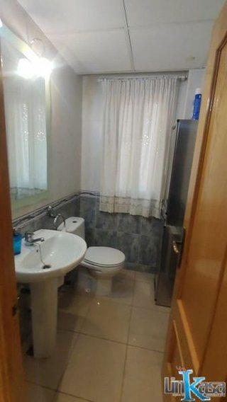 Casa adosada en venta en San Gonzalo en Linares