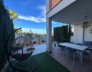 Casa adosada en venta en Cala de Finestrat en Finestrat