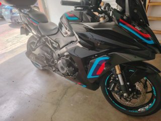 Suzuki GSX-S 1000 GT Negra
