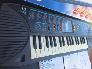Teclado Casio SA-65