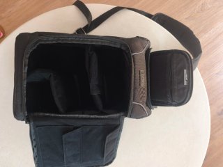Mochila USA GEAR para cámara fotográfica