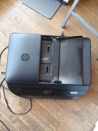 Stampante multifunzione HP OfficeJet 5230 WiFi