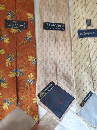 Corbatas de diseñador Yves Saint Laurent, Lanvin,