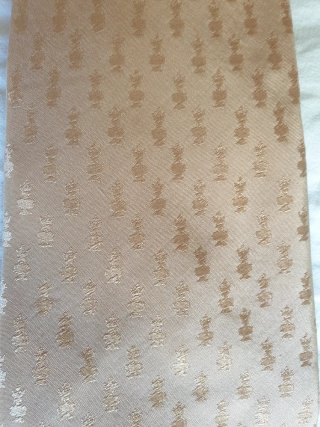 Corbatas de diseñador Yves Saint Laurent, Lanvin,