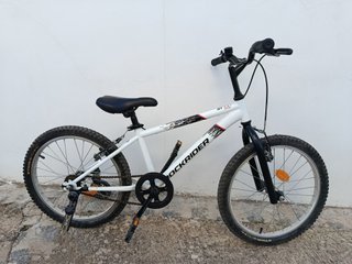 Bicicleta infantil Rockrider ST 100
