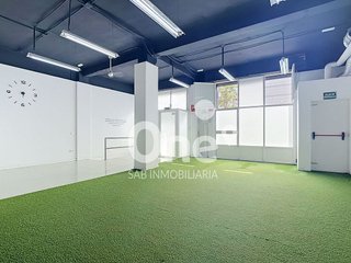 Local comercial en venta en Benicalap en Valencia