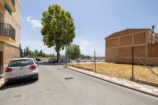 Terreno en venta en Pinos Puente