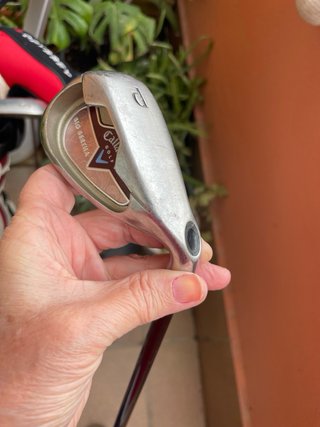 Bolsa de golf Callaway con palos, capota y carro