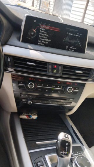 BMW X5  Ruido motor
