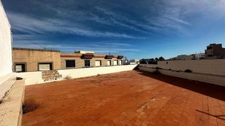 Terreno en venta en Carboneras