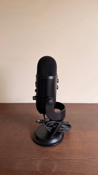Micrófono Blue Yeti Negro Casi Nuevo