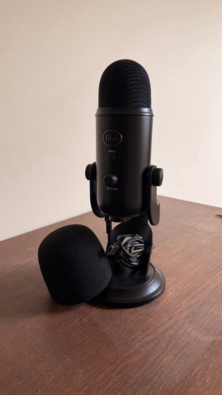 Micrófono Blue Yeti Negro Casi Nuevo