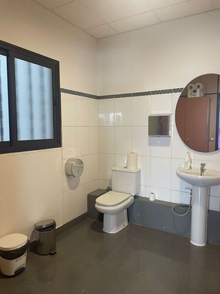 Local comercial en venta en Centro - La Vega Alta en Arrecife