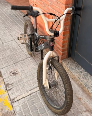 Bicicleta BMX Monty 135 Jump