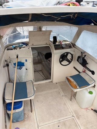 Barco fueraborda Fanton Moraga 5.50