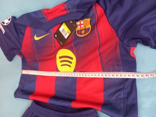 Conjunto Fútbol Yamal 10 Talla 28(11-12 años),