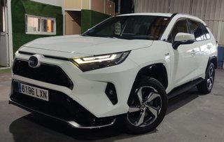 Toyota RAV4 4X4 HIBRIDO ENCHUFABLE - NEGOCIABLE