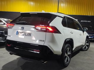 Toyota RAV4 4X4 HIBRIDO ENCHUFABLE - NEGOCIABLE