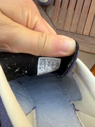 Adidas Gazelle Moradas Talla 39⅓