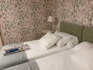 2 Rollos Papel Pintado Floral Sin Abrir