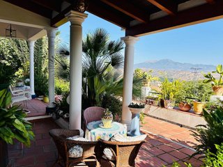 Chalet en venta en Coín