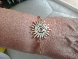 Bracciale donna con decorazione a fiore